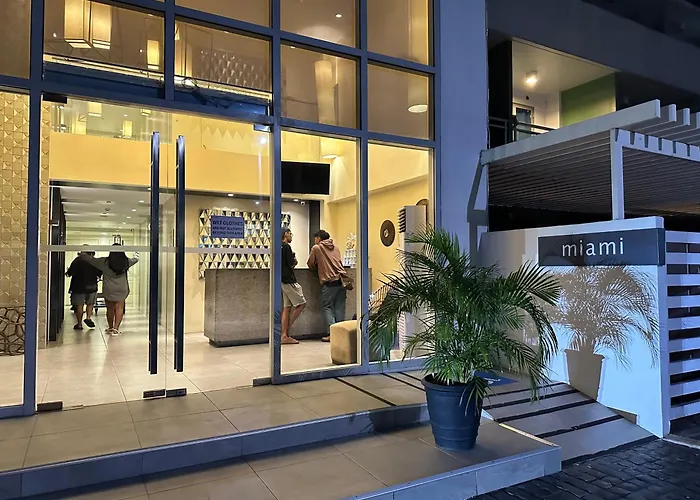 Azure Paranaque Near Airport